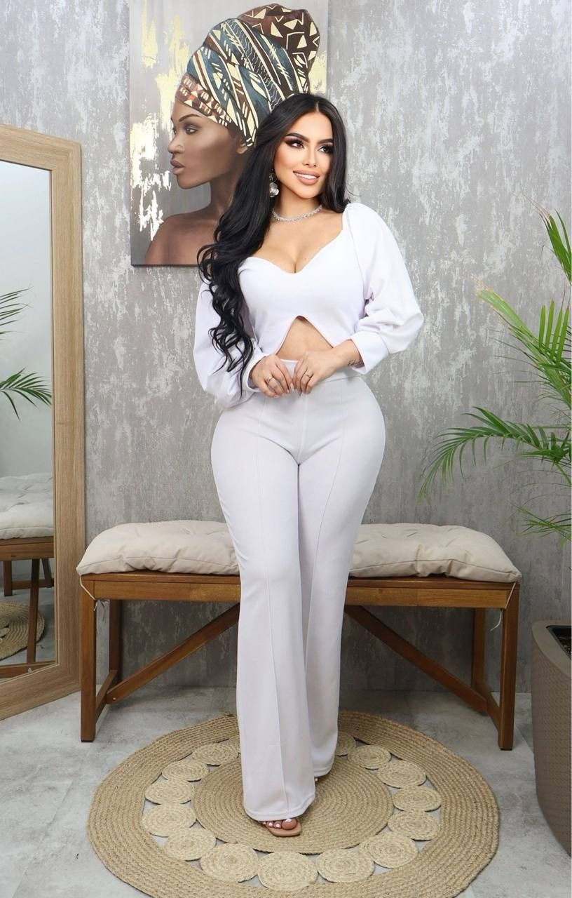 Conjunto Alira