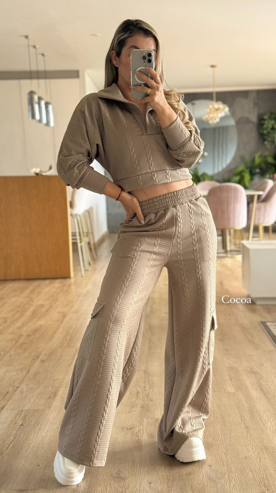 Set Aura