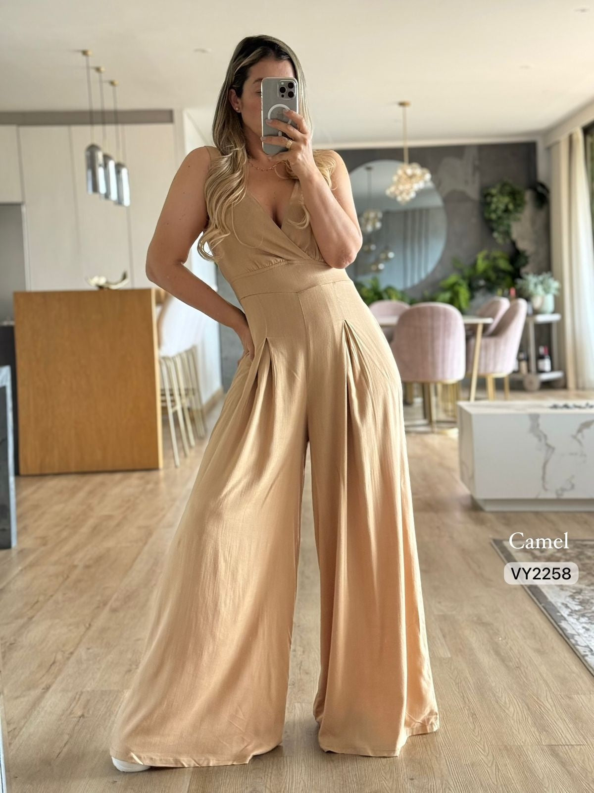 Enterizo Palazzo con Escote en V
